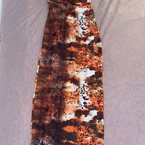 Multi printed cut out dress - Picture 4 of 4